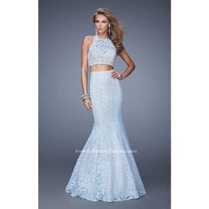 La Femme Two Piece Blue Lace Mermaid Skirt & Halter Long Prom Dress Gown 6 NWT